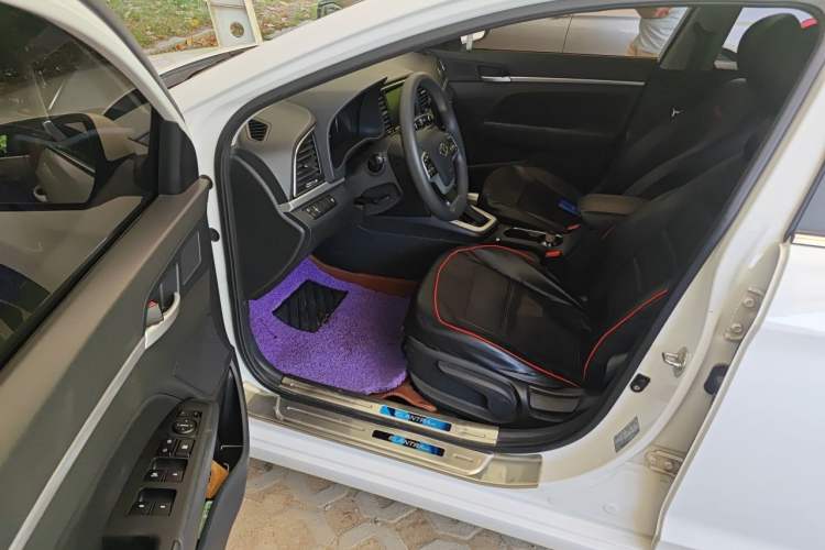 Used Hyundai Elantra (6th Generation / Lingdong) 2016 1.6L Automatic ZhiXuan – Elite Version Driver Seat