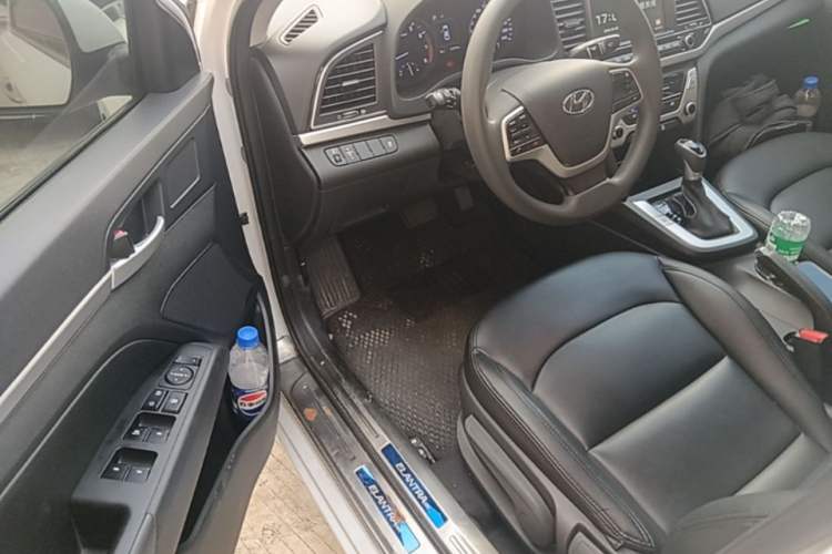 Used Hyundai Elantra (6th Generation / Lingdong) 2016 1.6L Automatic ZhiXuan – Elite Version Driver Seat