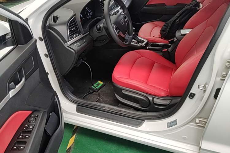Used Hyundai Elantra (6th Generation / Lingdong) 2016 1.6L Automatic ZhiXuan – Elite Version Driver Seat