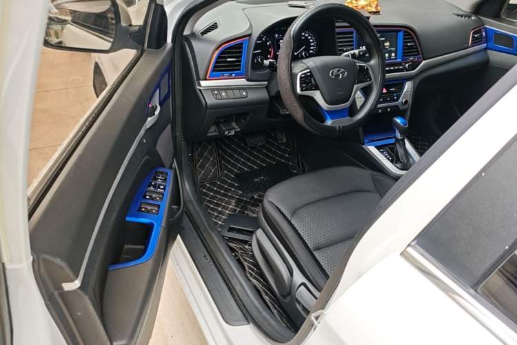 Used Hyundai Elantra (6th Generation / Lingdong) 2016 1.6L Automatic ZhiXuan – Elite Version Driver Seat