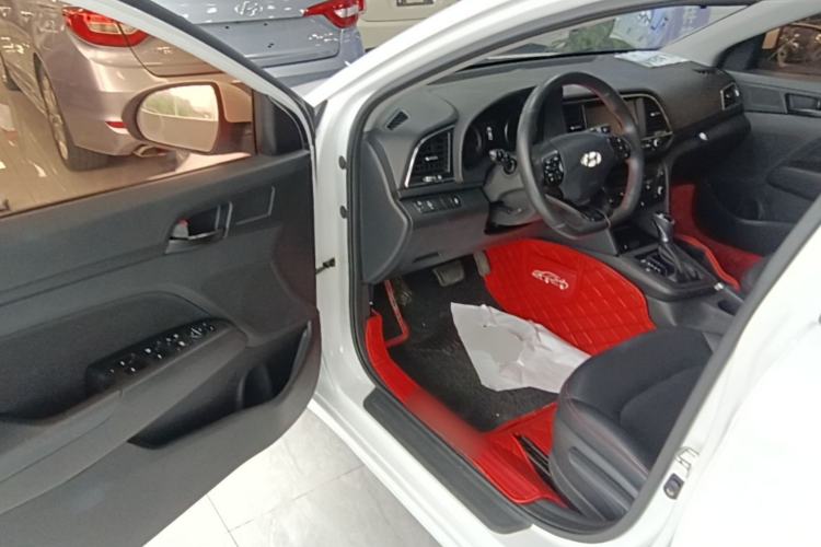 Used Hyundai Elantra (6th Generation / Lingdong) 2016 1.4T Dual-Clutch Xuan Dong · Dynamic Version Driver Seat