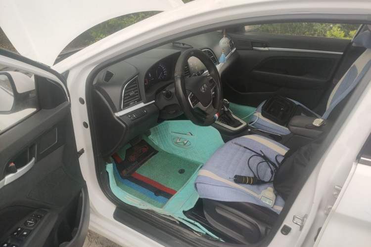 Used Hyundai Elantra (6th Generation / Lingdong) 2016 1.6L Automatic ZhiXuan – Elite Version Driver Seat