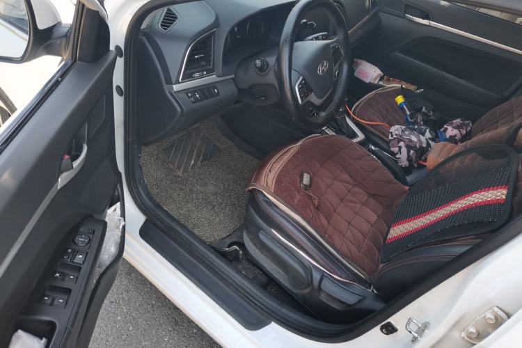 Used Hyundai Elantra (6th Generation / Lingdong) 2016 1.6L Automatic ZhiXuan – Elite Version Driver Seat