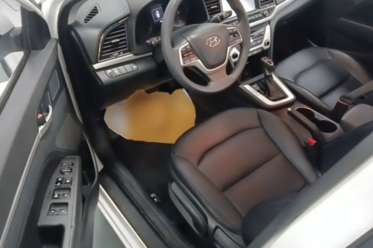 Used Hyundai Elantra (6th Generation / Lingdong) 2016 1.6L Automatic ZhiXuan – Elite Version Driver Seat