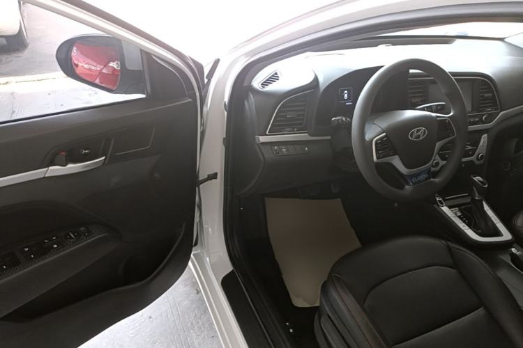 Used Hyundai Elantra (6th Generation / Lingdong) 2016 1.6L Automatic ZhiXuan – Elite Version Driver Seat