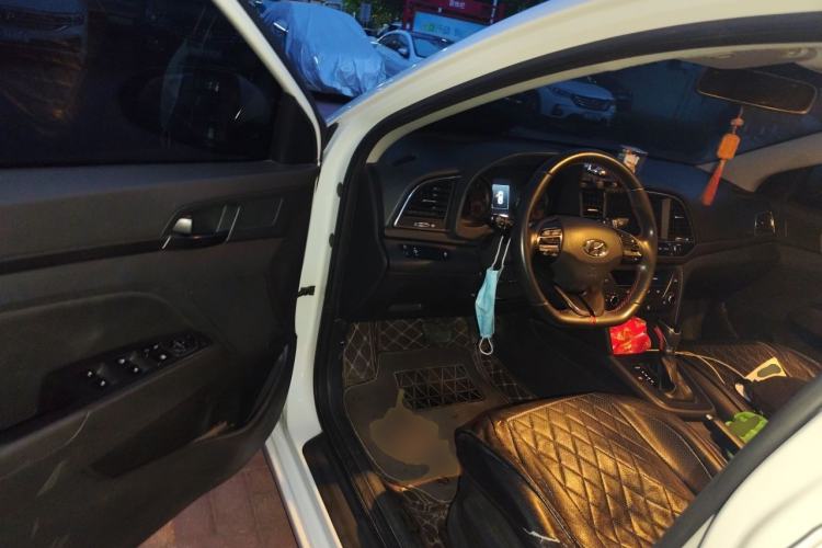 Used Hyundai Elantra (6th Generation / Lingdong) 2016 1.4T Dual-Clutch Xuan Dong · Dynamic Version Driver Seat