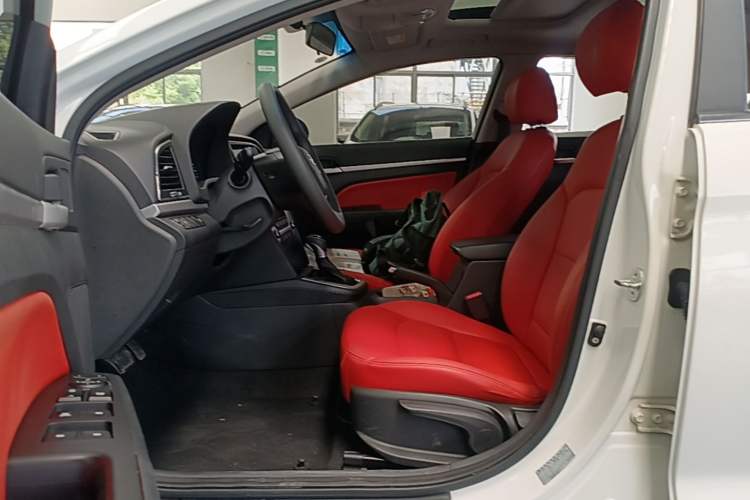 Used Hyundai Elantra (6th Generation / Lingdong) 2016 1.6L Automatic ZhiXuan – Elite Version Driver Seat
