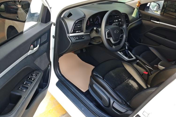 Used Hyundai Elantra (6th Generation / Lingdong) 2016 1.6L Automatic ZhiXuan – Elite Version Driver Seat