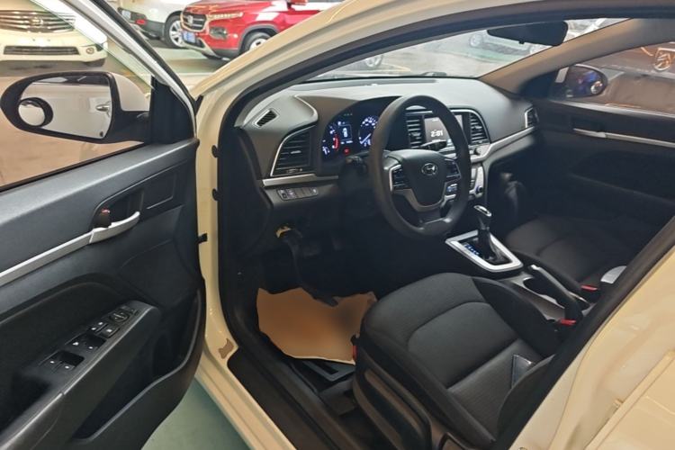 Used Hyundai Elantra (6th Generation / Lingdong) 2016 1.6L Automatic ZhiXuan – Elite Version Driver Seat