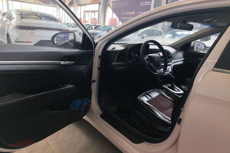 Used Hyundai Elantra (6th Generation / Lingdong) 2016 1.6L Automatic ZhiXuan – Elite Version Driver Seat