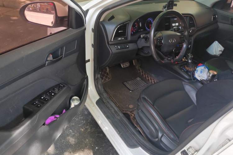 Used Hyundai Elantra (6th Generation / Lingdong) 2016 1.4T Dual-Clutch Xuan Dong · Dynamic Version Driver Seat