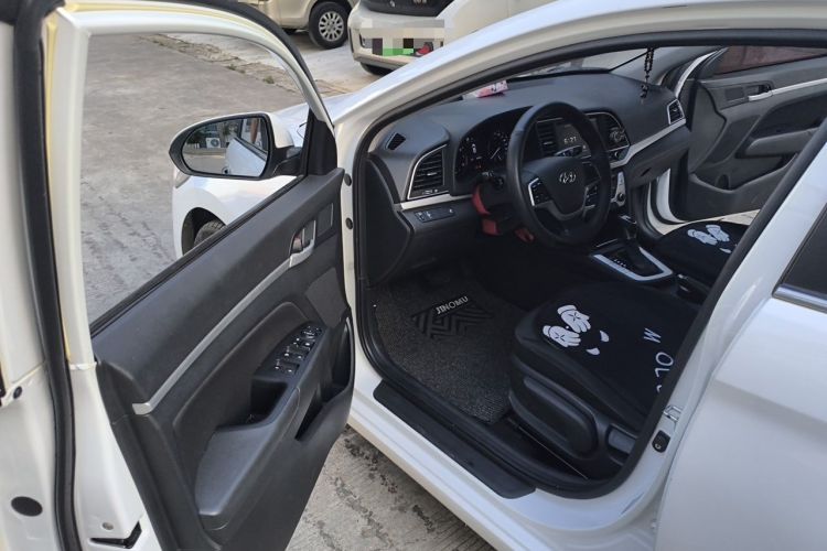 Used Hyundai Elantra (6th Generation / Lingdong) 2016 1.6L Automatic ZhiXuan – Elite Version Driver Seat