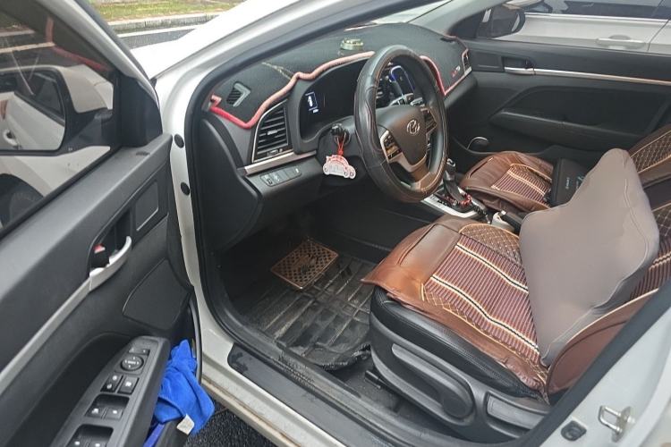 Used Hyundai Elantra (6th Generation / Lingdong) 2016 1.6L Automatic ZhiXuan – Elite Version Driver Seat
