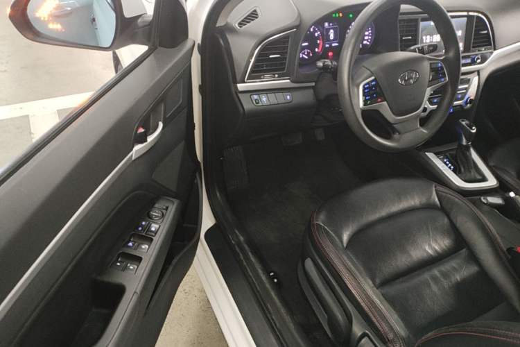 Used Hyundai Elantra (6th Generation / Lingdong) 2016 1.6L Automatic ZhiXuan – Elite Version Driver Seat