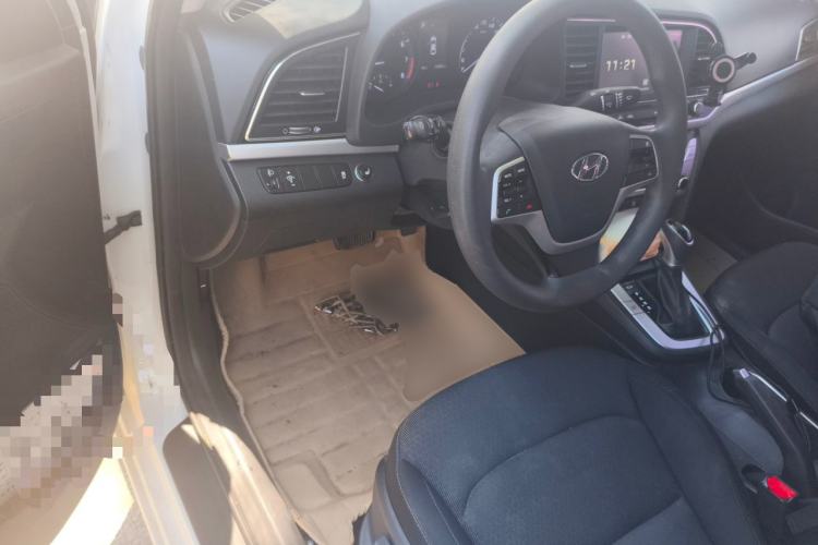 Used Hyundai Elantra (6th Generation / Lingdong) 2016 1.6L Automatic ZhiXuan – Elite Version Driver Seat