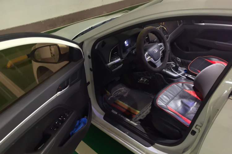 Used Hyundai Elantra (6th Generation / Lingdong) 2016 1.6L Automatic ZhiXuan – Elite Version Driver Seat