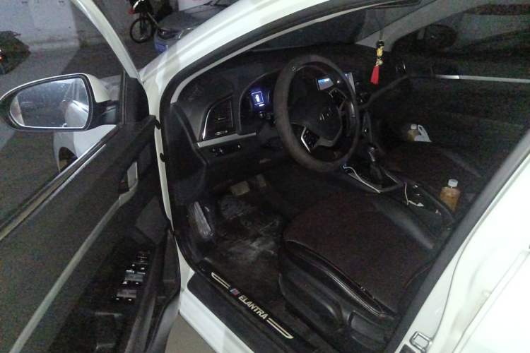 Used Hyundai Elantra (6th Generation / Lingdong) 2016 1.6L Automatic ZhiXuan – Elite Version Driver Seat