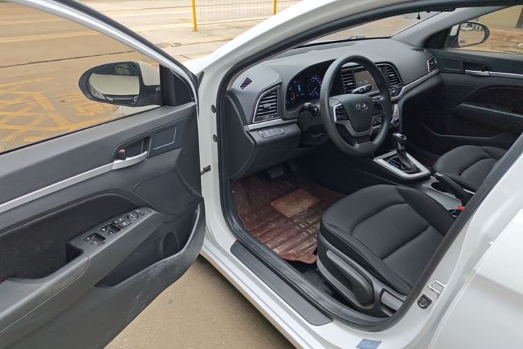 Used Hyundai Elantra (6th Generation / Lingdong) 2016 1.6L Automatic ZhiXuan – Elite Version Driver Seat