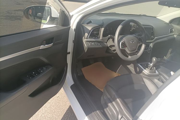 Used Hyundai Elantra (6th Generation / Lingdong) 2016 1.6L Manual ZhiXuan · Dynamic Model Driver Seat