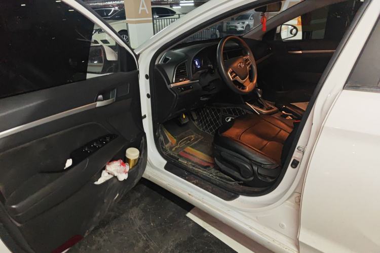 Used Hyundai Elantra (6th Generation / Lingdong) 2016 1.6L Automatic ZhiXuan – Elite Version Driver Seat