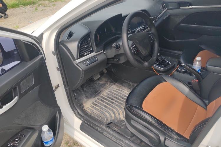 Used Hyundai Elantra (6th Generation / Lingdong) 2016 1.6L Automatic ZhiXuan – Elite Version Driver Seat