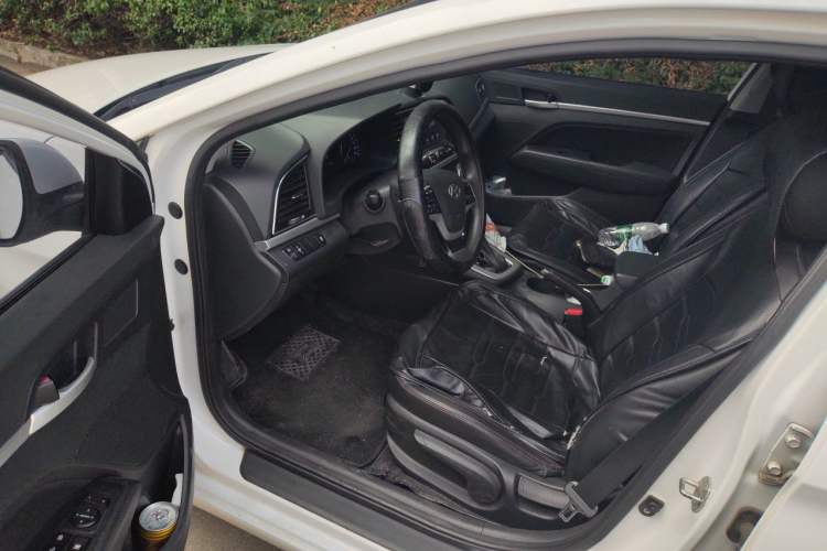 Used Hyundai Elantra (6th Generation / Lingdong) 2016 1.6L Automatic ZhiXuan – Elite Version Driver Seat