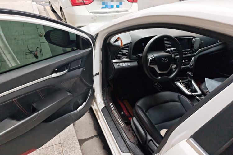 Used Hyundai Elantra (6th Generation / Lingdong) 2016 1.6L Automatic ZhiXuan – Elite Version Driver Seat