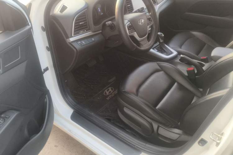 Used Hyundai Elantra (6th Generation / Lingdong) 2016 1.6L Automatic ZhiXuan – Elite Version Driver Seat