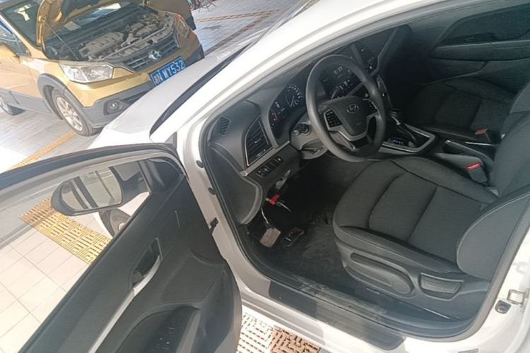 Used Hyundai Elantra (6th Generation / Lingdong) 2016 1.6L Automatic ZhiXuan – Elite Version Driver Seat