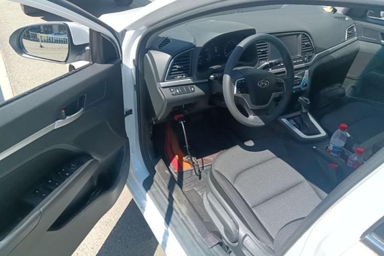 Used Hyundai Elantra (6th Generation / Lingdong) 2016 1.6L Automatic ZhiXuan – Elite Version Driver Seat
