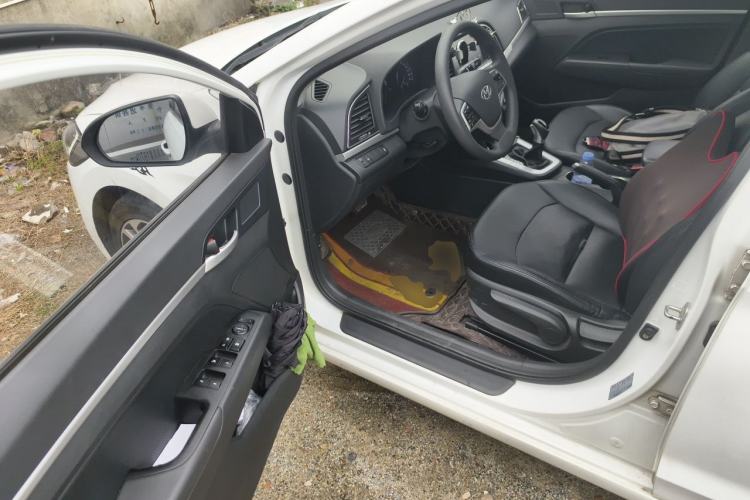 Used Hyundai Elantra (6th Generation / Lingdong) 2016 1.6L Automatic ZhiXuan – Elite Version Driver Seat