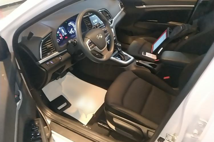 Used Hyundai Elantra (6th Generation / Lingdong) 2016 1.6L Automatic ZhiXuan – Elite Version Driver Seat