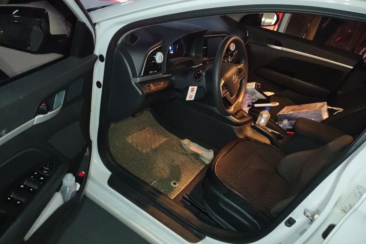 Used Hyundai Elantra (6th Generation / Lingdong) 2016 1.6L Automatic ZhiXuan – Elite Version Driver Seat