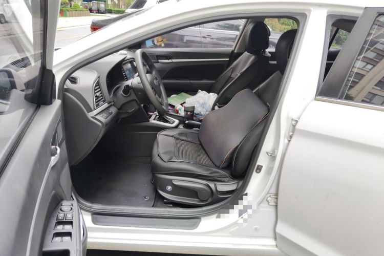 Used Hyundai Elantra (6th Generation / Lingdong) 2016 1.6L Automatic ZhiXuan – Elite Version Driver Seat