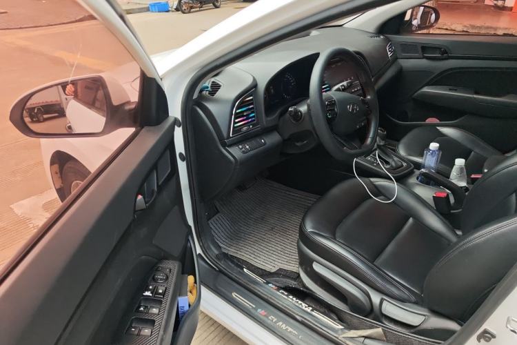 Used Hyundai Elantra (6th Generation / Lingdong) 2016 1.4T Dual-Clutch Xuan Dong · Dynamic Version Driver Seat