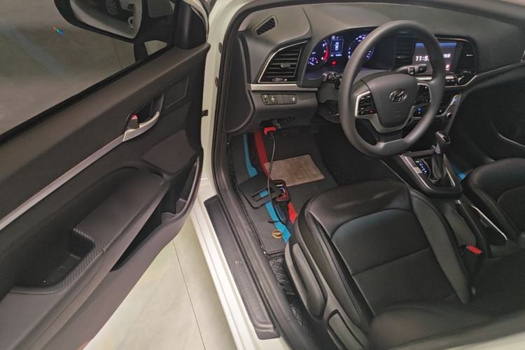 Used Hyundai Elantra (6th Generation / Lingdong) 2016 1.6L Automatic ZhiXuan – Elite Version Driver Seat