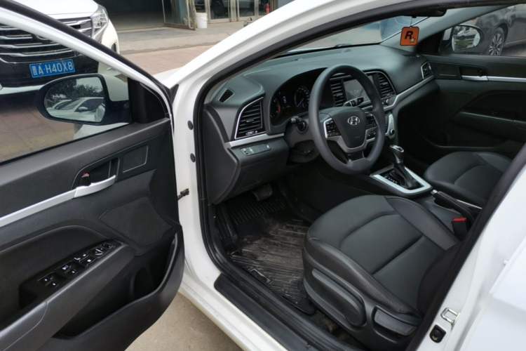 Used Hyundai Elantra (6th Generation / Lingdong) 2016 1.6L Automatic ZhiXuan – Elite Version Driver Seat