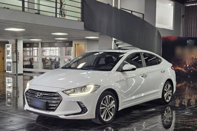 Hyundai Elantra (6th Generation / Lingdong) 2016 1.6L Automatic ZhiXuan – Elite Version usado