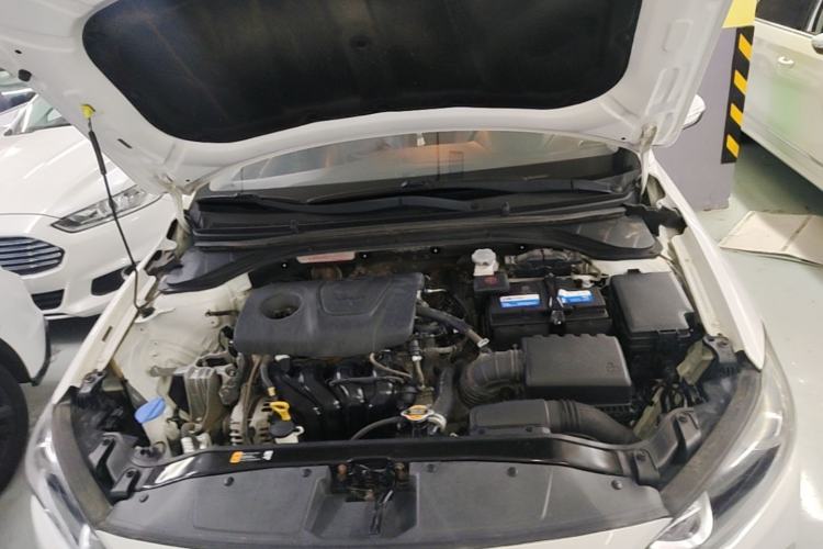 Used Hyundai Elantra (6th Generation / Lingdong) 2016 1.6L Automatic ZhiXuan – Elite Version Engine Bay