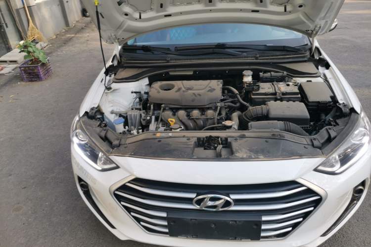 Used Hyundai Elantra (6th Generation / Lingdong) 2016 1.6L Manual ZhiXuan·Youth Edition Engine Bay