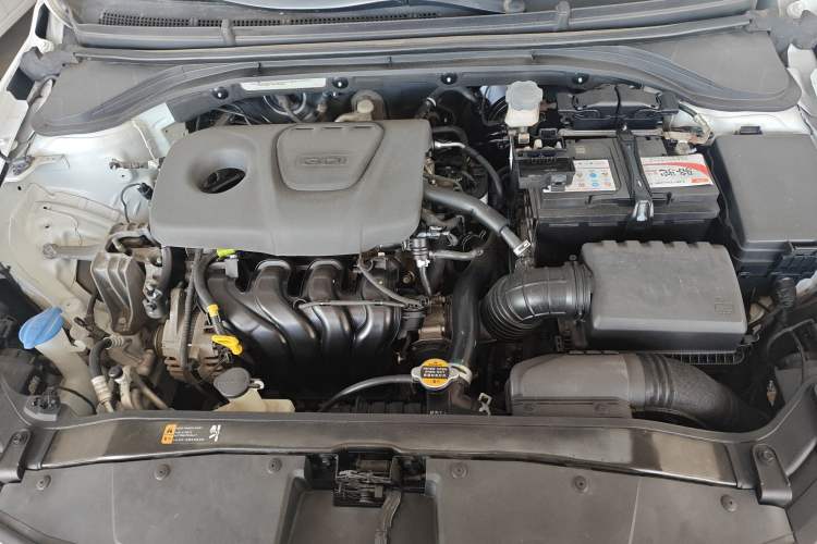 Used Hyundai Elantra (6th Generation / Lingdong) 2016 1.6L Automatic ZhiXuan – Elite Version Engine Bay