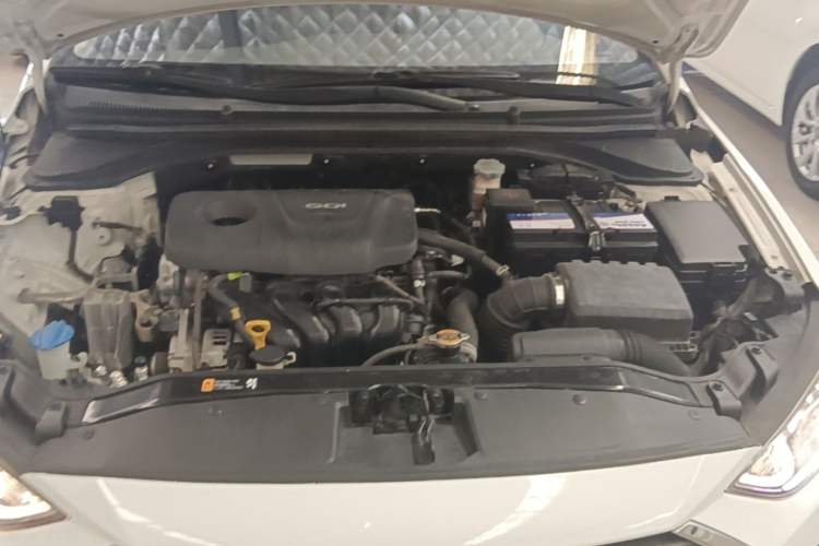 Used Hyundai Elantra (6th Generation / Lingdong) 2016 1.6L Automatic ZhiXuan – Elite Version Engine Bay