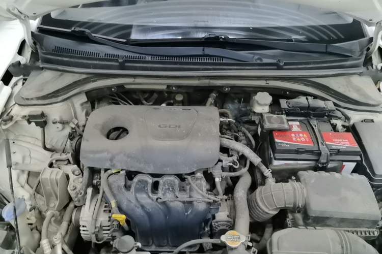 Used Hyundai Elantra (6th Generation / Lingdong) 2016 1.6L Automatic ZhiXuan – Elite Version Engine Bay