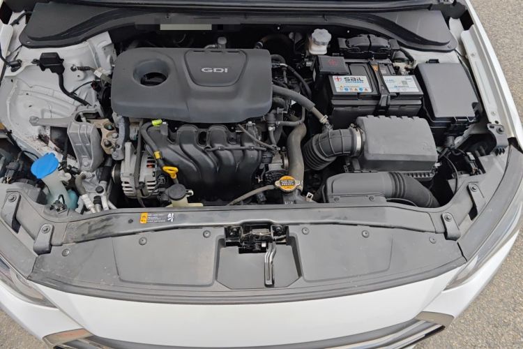 Used Hyundai Elantra (6th Generation / Lingdong) 2016 1.6L Automatic ZhiXuan – Elite Version Engine Bay