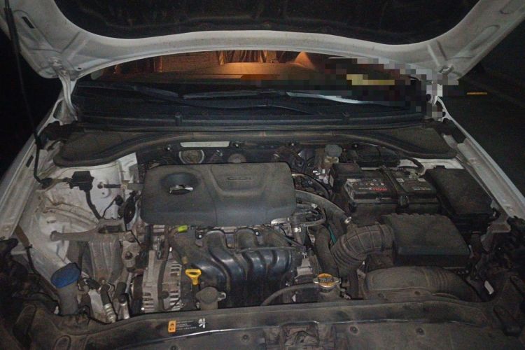 Used Hyundai Elantra (6th Generation / Lingdong) 2016 1.6L Automatic ZhiXuan – Elite Version Engine Bay