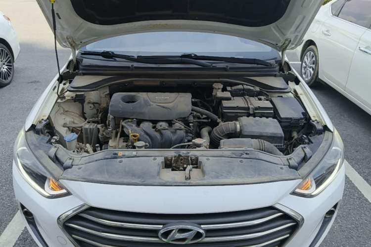 Used Hyundai Elantra (6th Generation / Lingdong) 2016 1.6L Automatic ZhiXuan – Elite Version Engine Bay