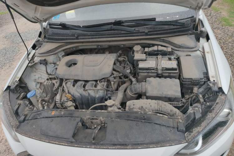 Used Hyundai Elantra (6th Generation / Lingdong) 2016 1.6L Automatic ZhiXuan – Elite Version Engine Bay