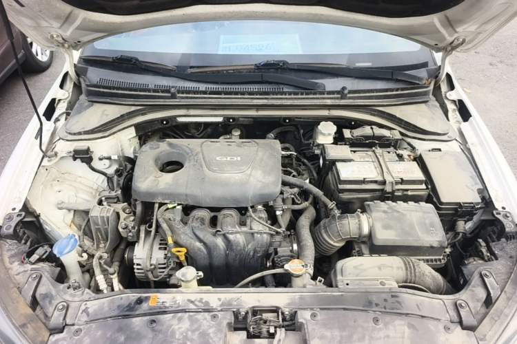 Used Hyundai Elantra (6th Generation / Lingdong) 2016 1.6L Automatic ZhiXuan – Elite Version Engine Bay