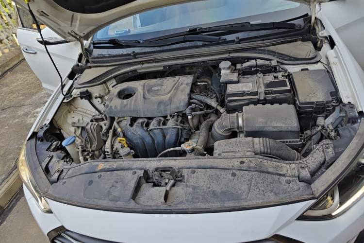 Used Hyundai Elantra (6th Generation / Lingdong) 2016 1.6L Automatic ZhiXuan – Elite Version Engine Bay