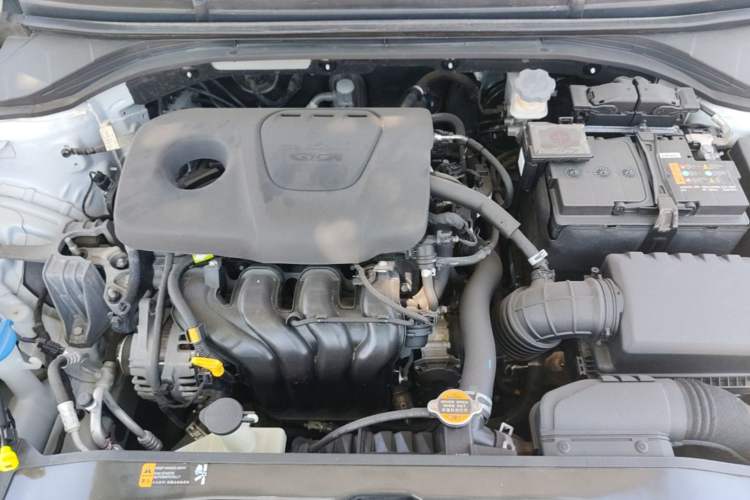 Used Hyundai Elantra (6th Generation / Lingdong) 2016 1.6L Automatic ZhiXuan – Elite Version Engine Bay